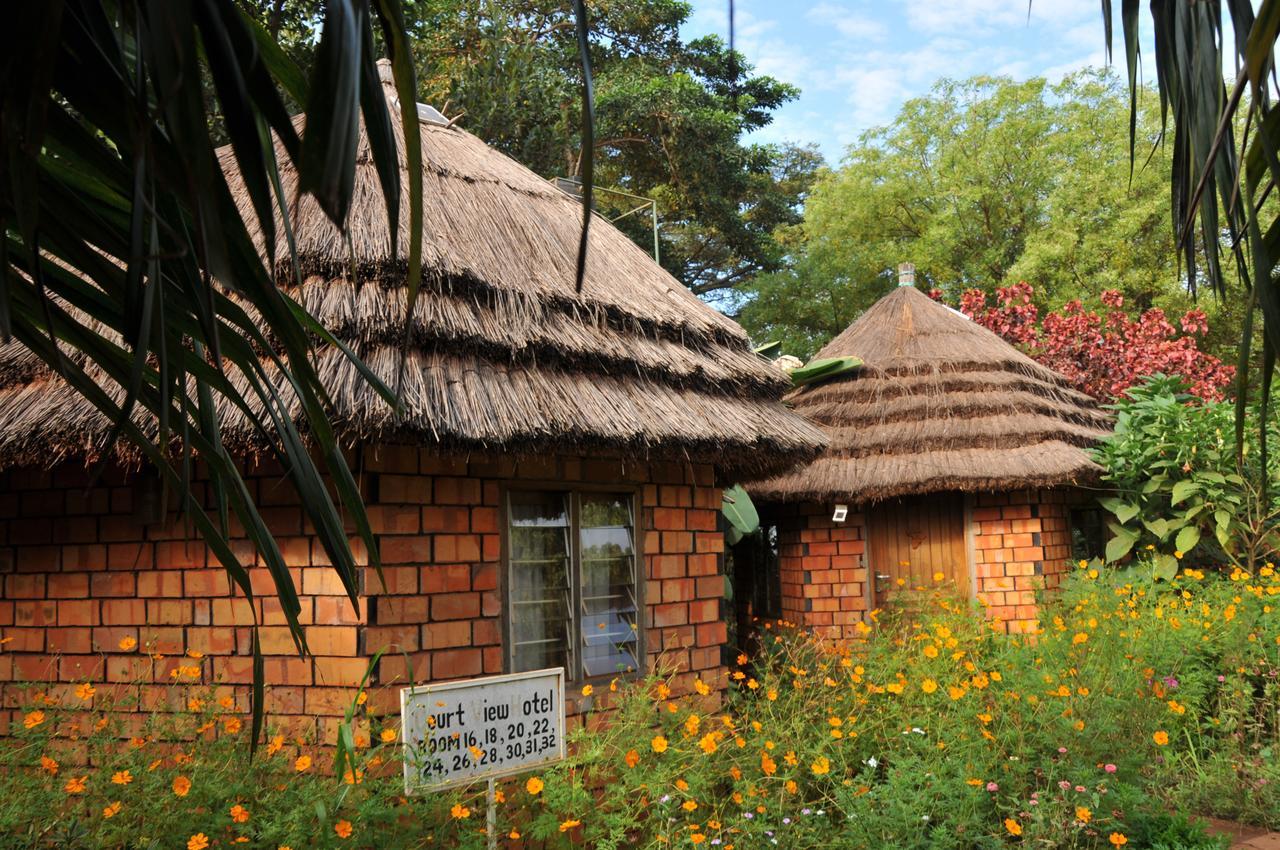 New Court View Hotel Masindi Esterno foto